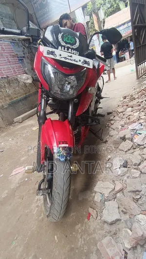 TVS Apache RTR 160 4V 2019 Red