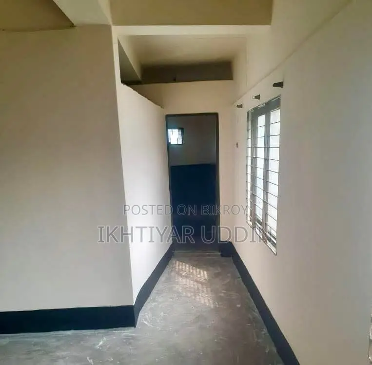 To-Let (Commercial Space/Office Rent in North Jatrabari)