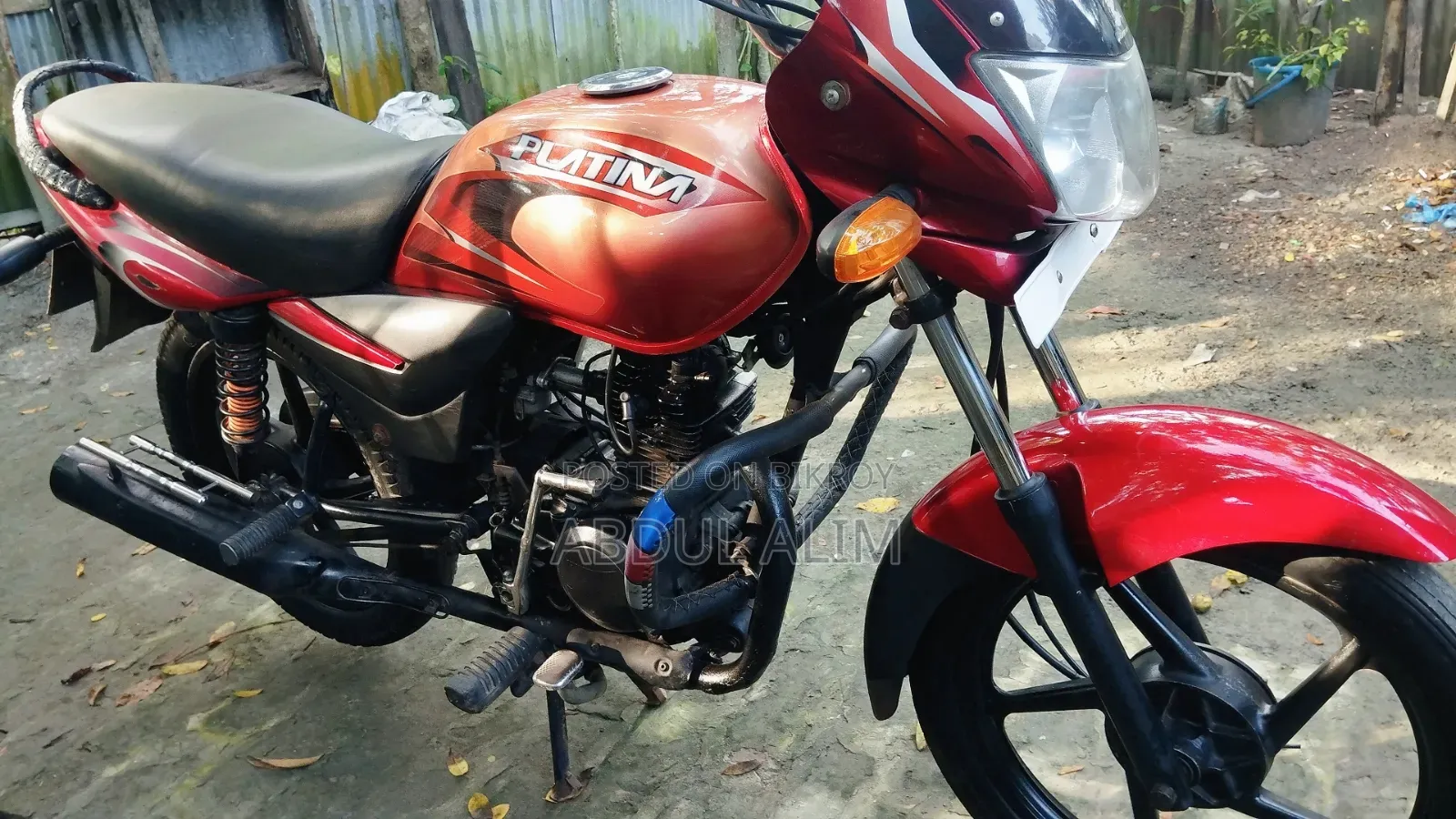 বাজাজ প্লাটিনা ১০০ ২০১৬ রেড