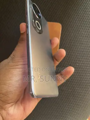 Vivo V50 256 GB Gray