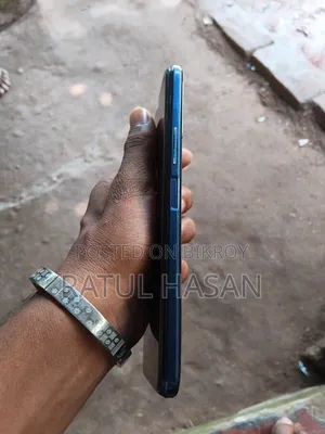Vivo Y21 64 GB Blue