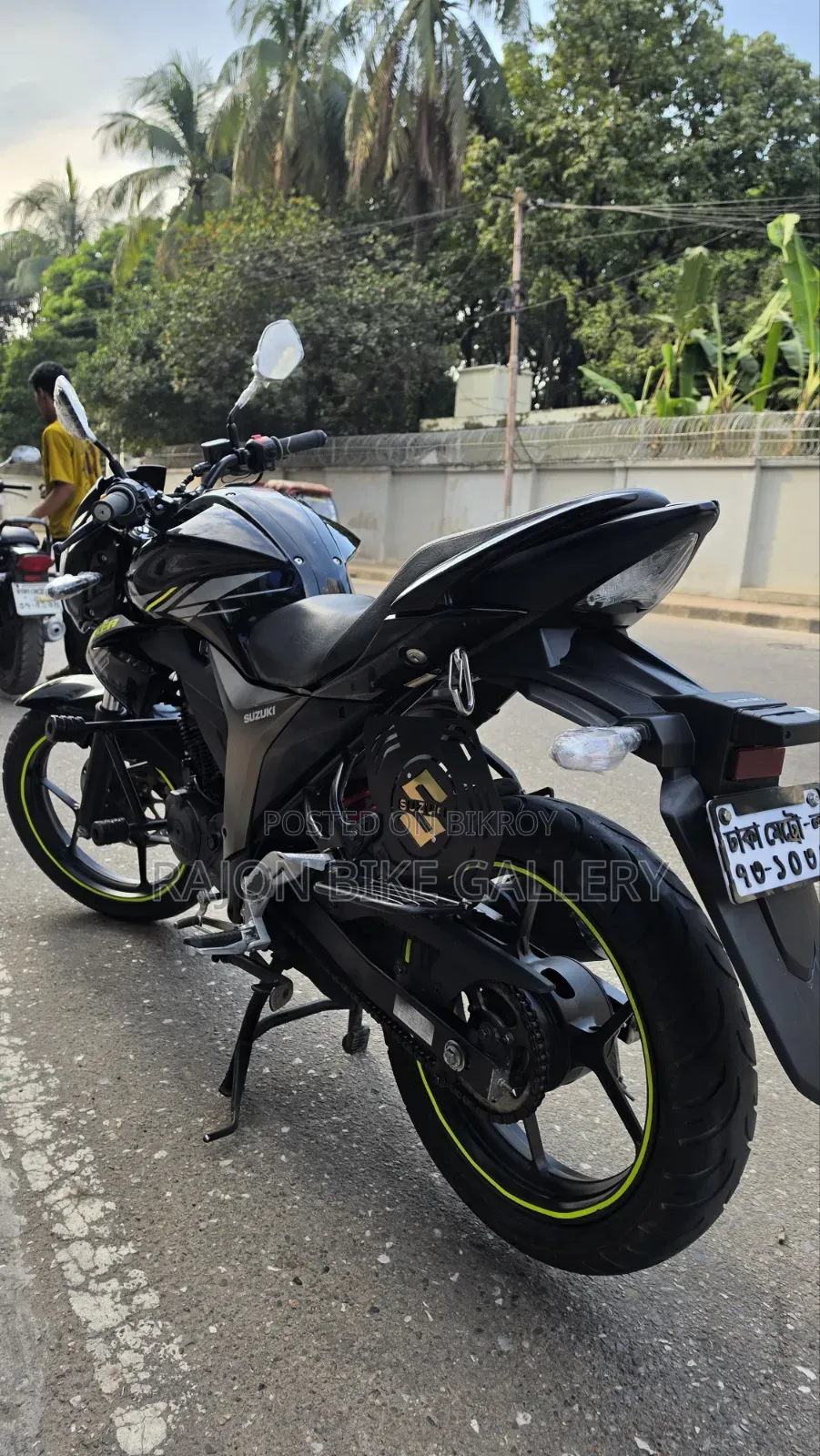New Suzuki Gixxer 2026 Black