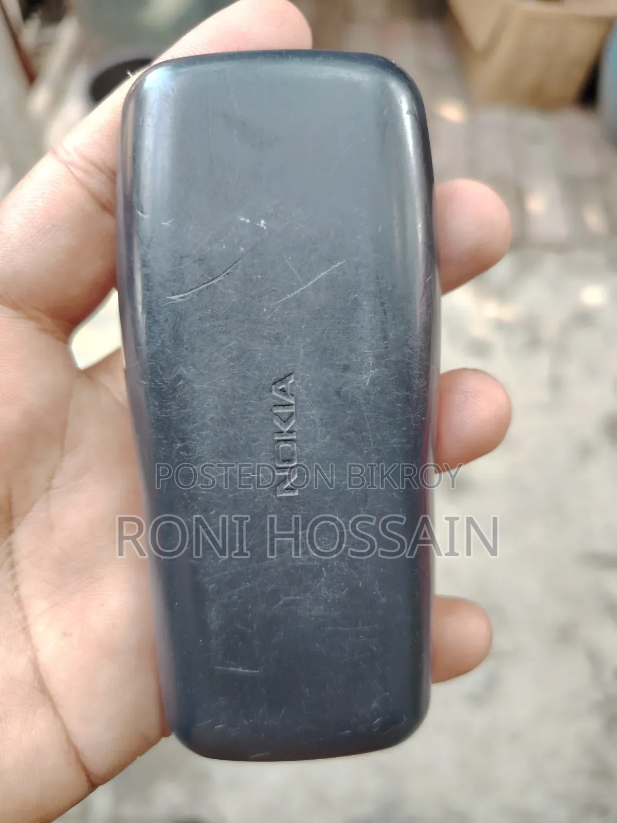 নোকিয়া ১০৬ কালো