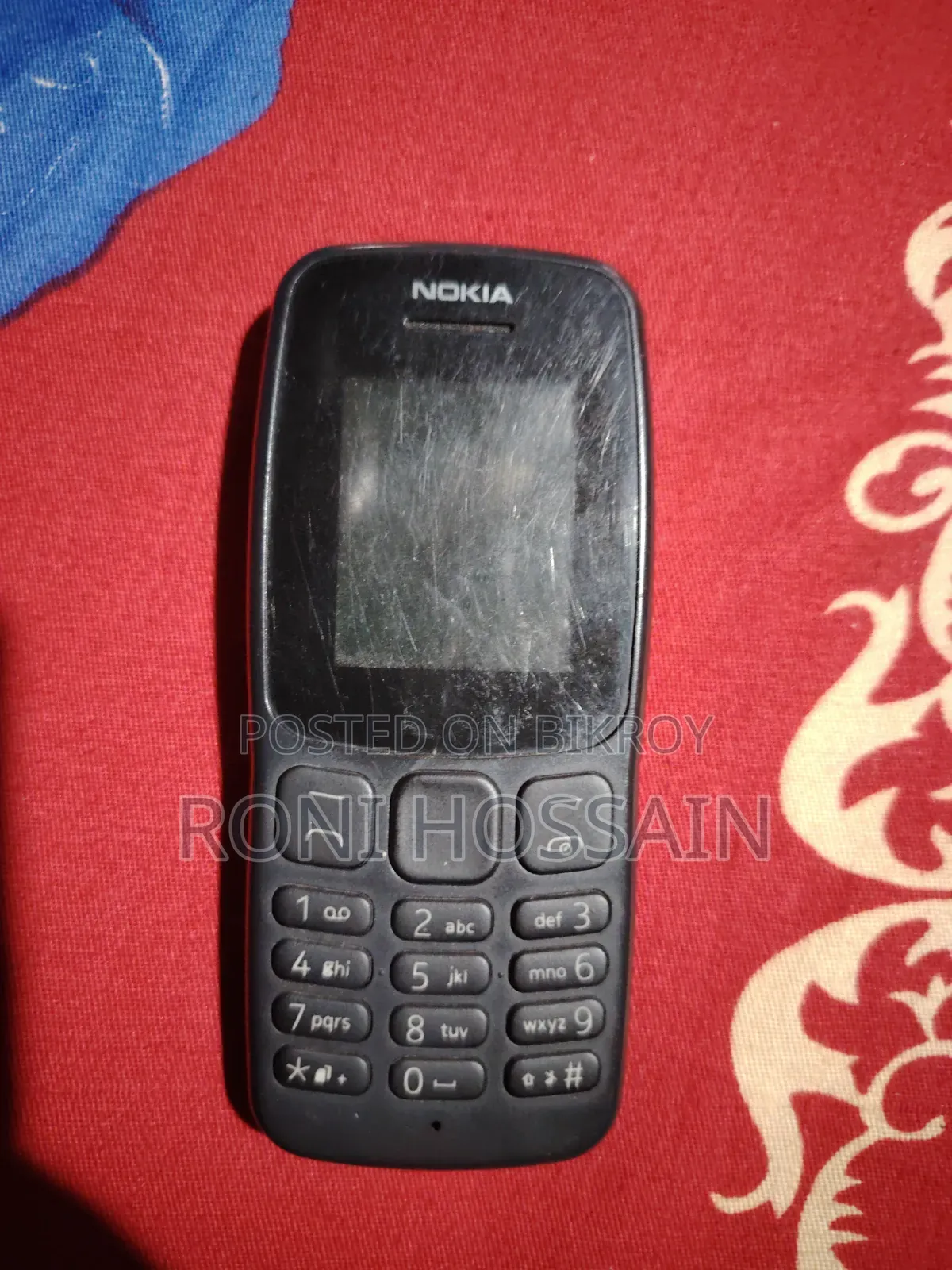 নোকিয়া ১০৬ কালো