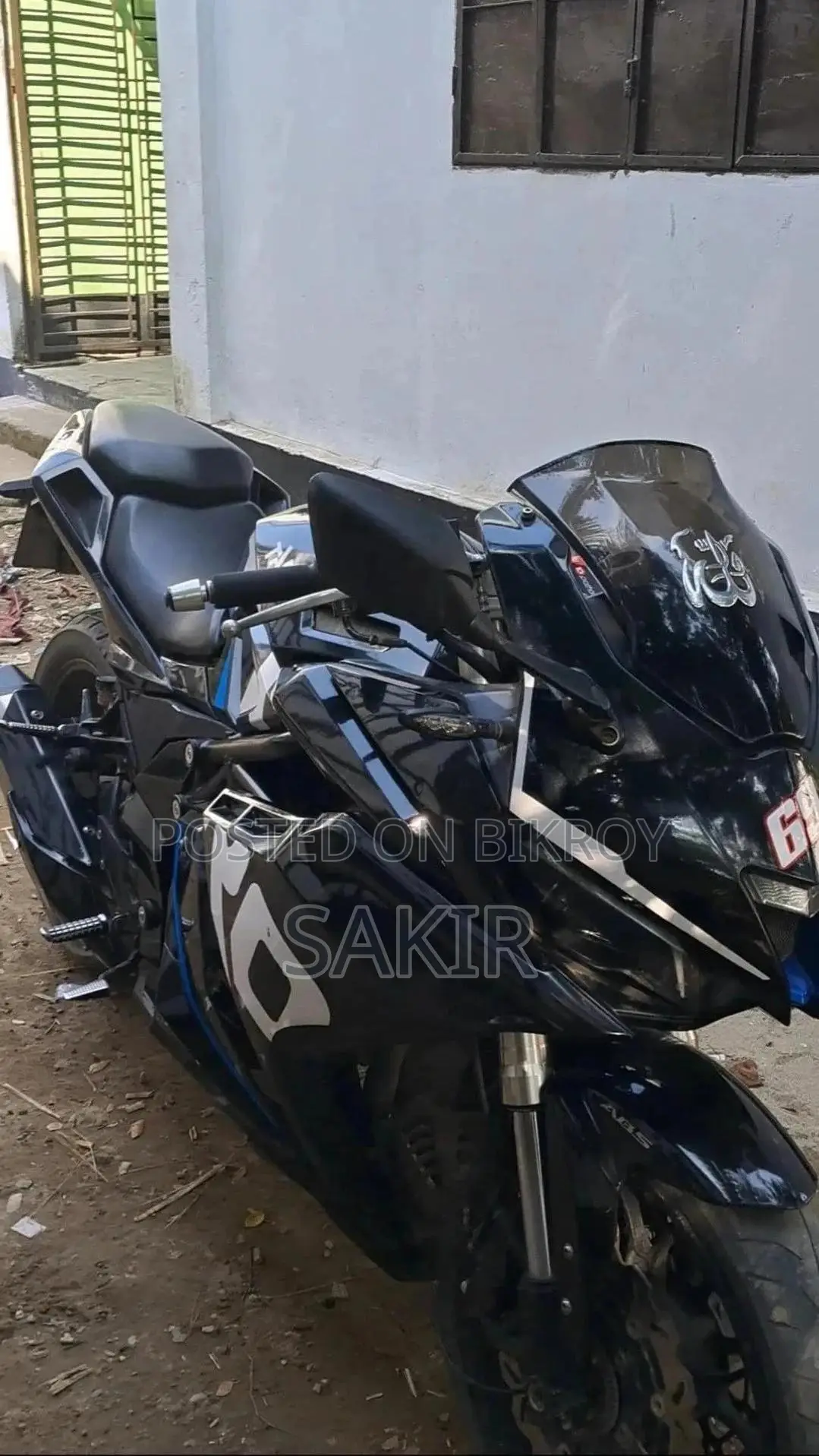 ট্যারো জিপি ২ ২০১৯ কালো