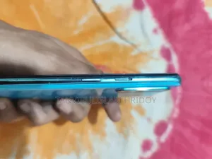 ওয়ানপ্লাস ১২৮ জিবি ব্লু