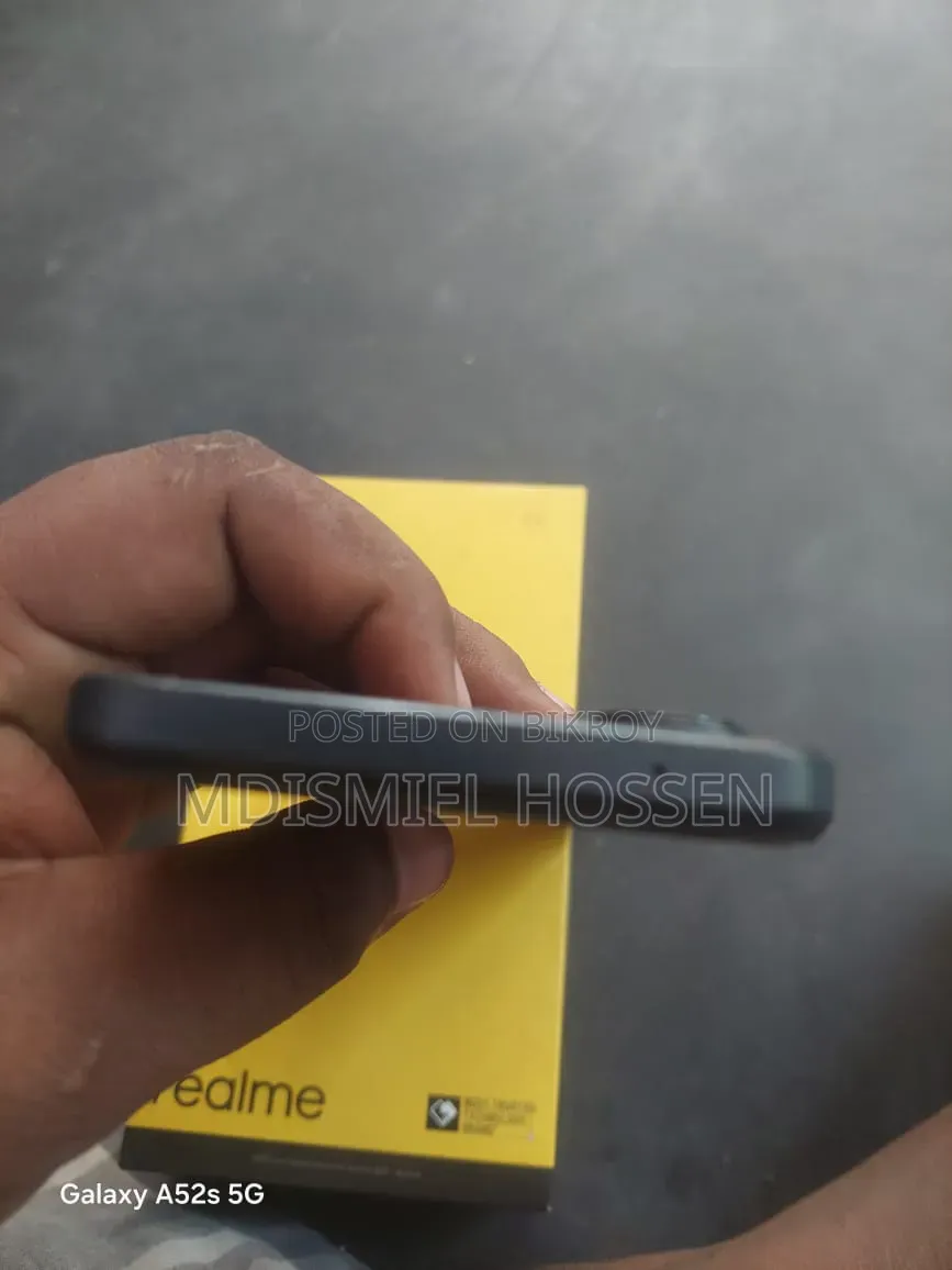 রিয়েলমি ১০ ১২৮ জিবি পার্পল