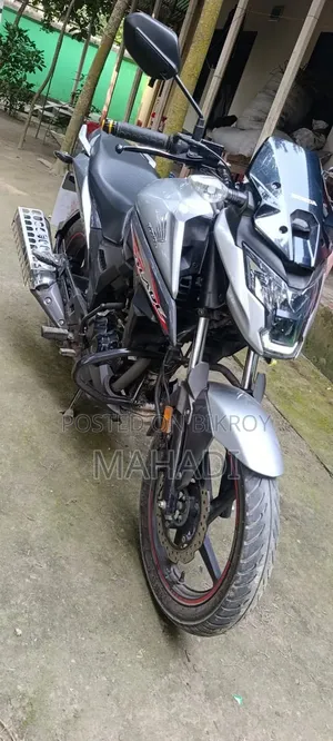 Honda X-Blade 160 2024 Gray