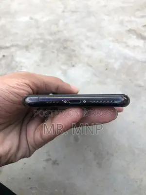 অ্যাপল আইফোন ১১ প্রো ম্যাক্স ২৫৬ জিবি ব্ল্যাক