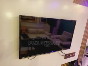 Walton TV 32"
