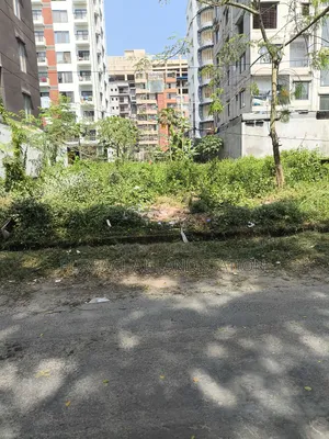 ফেল্ডভিউ ৭৫ ফিট রোড ওয়েস্ট নর্থ কর্নার ৫ কাঠা প্লট, সেক্টর: ১০, পূর্বাচল