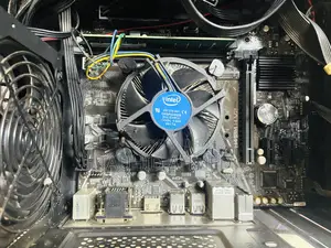 Desktop Computer Gigabyte 8GB Intel Core i3 SSD 128GB
