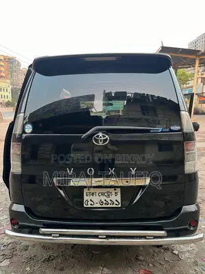 Toyota Noah 2002 Black