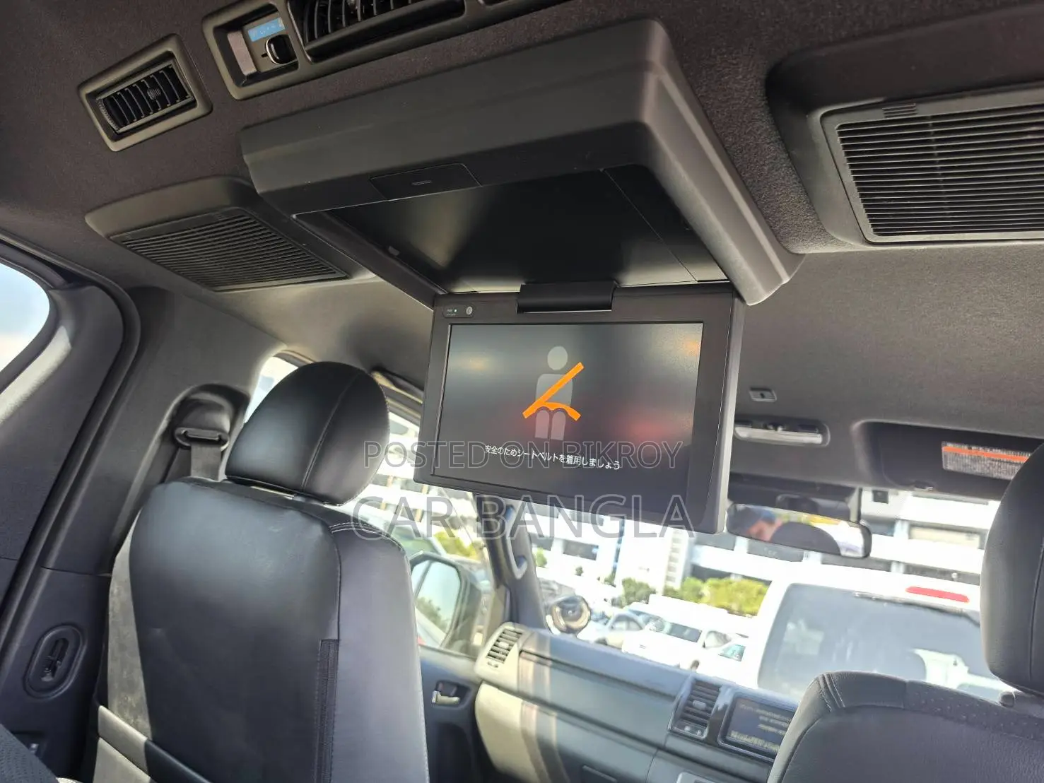 Toyota HiAce 2021 Black