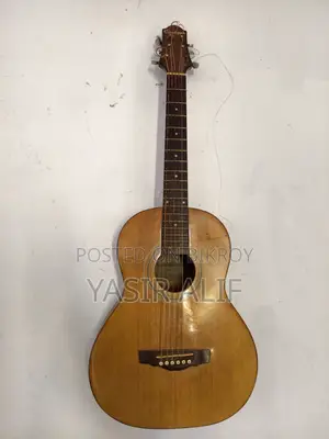 Acoustic Guitar for Sale – ৳3,800