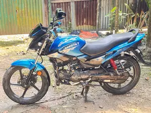 Hero Glamour 2022 Blue