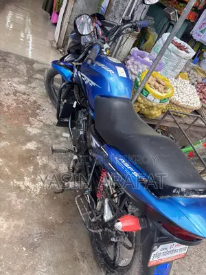 Hero Glamour 2022 Blue