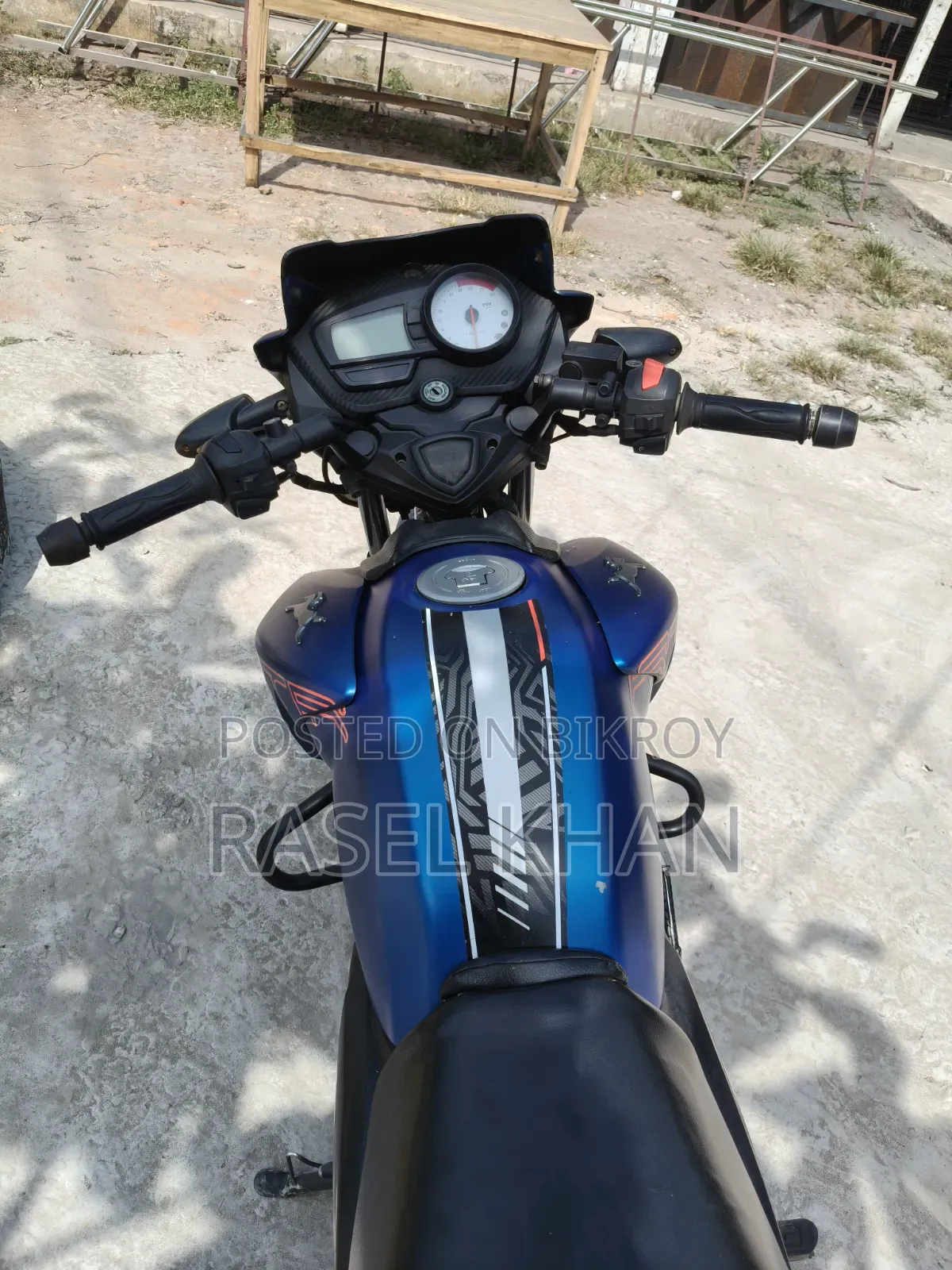 টিভিএস আপাচে আরটিআর ১৬০ টুভি ২০২১ নীল
