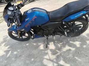 টিভিএস আপাচে আরটিআর ১৬০ টুভি ২০২১ নীল