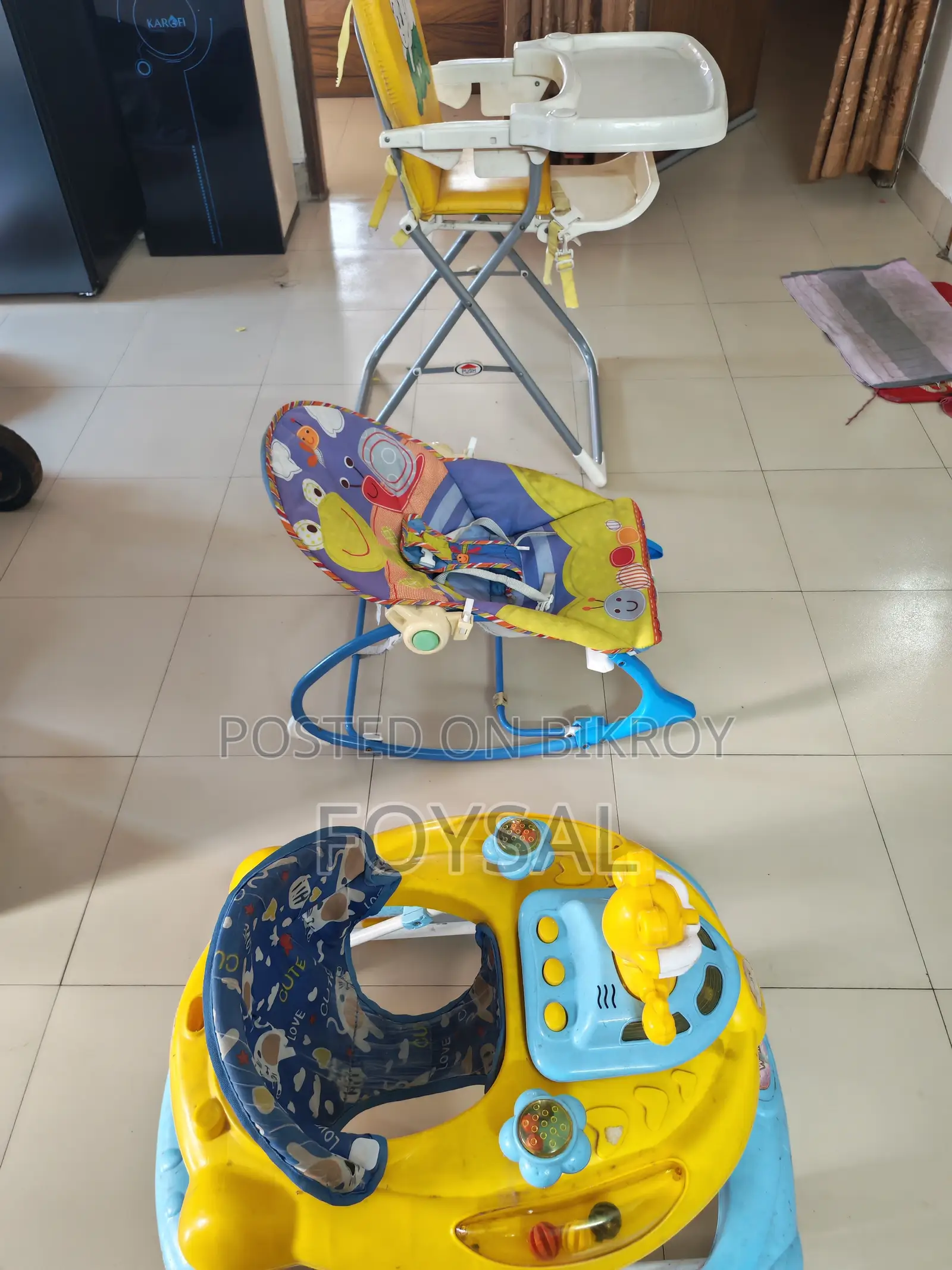 বেবি ওয়াকার এবং রকার বিক্রি হবে