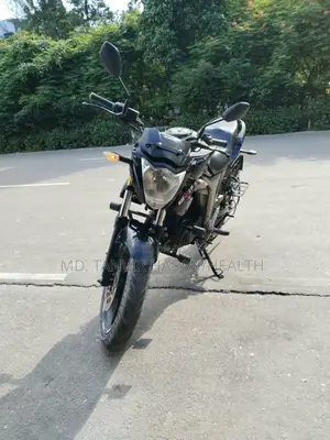 সুজুকি জিক্সার ২০২৩ ব্ল্যাক