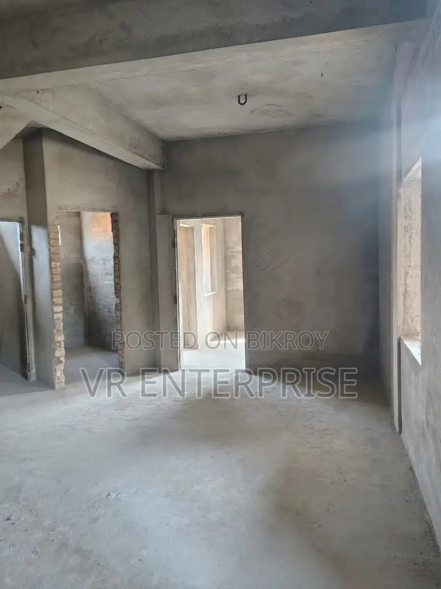 দৌলতপুর প্রাইম লোকেশনে ৩৭ কাঠা রেডি অবকাঠামোসহ প্রিমিয়াম জমি বিক্রি