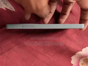 এক্সট্রা গ্রে