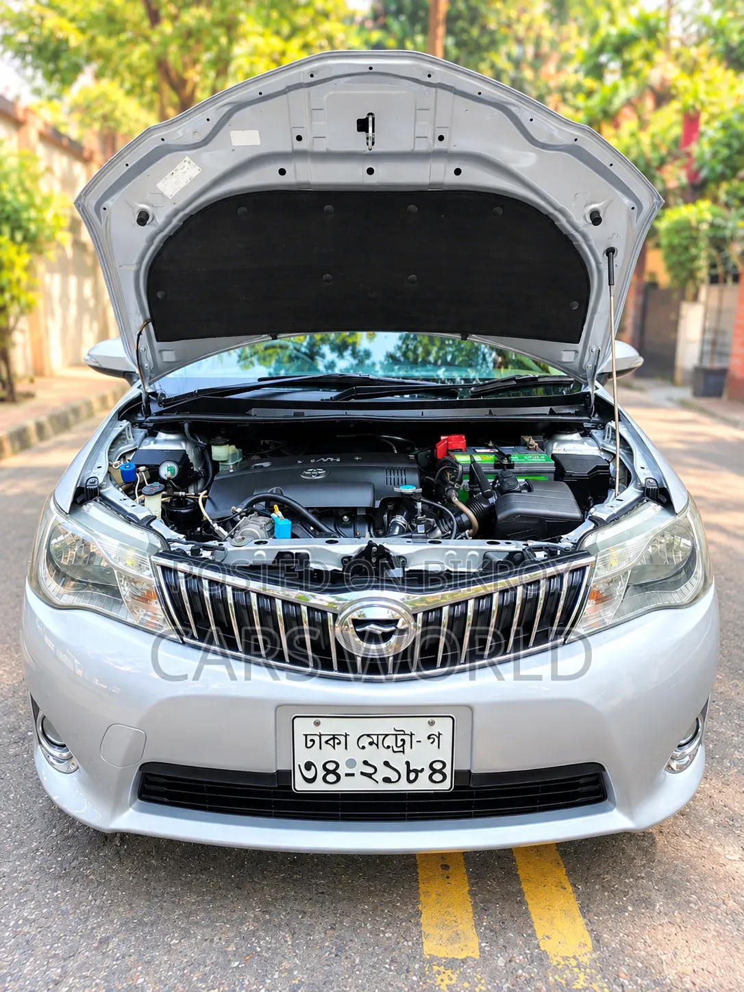টয়োটা এক্সিও ২০১২ সিলভার