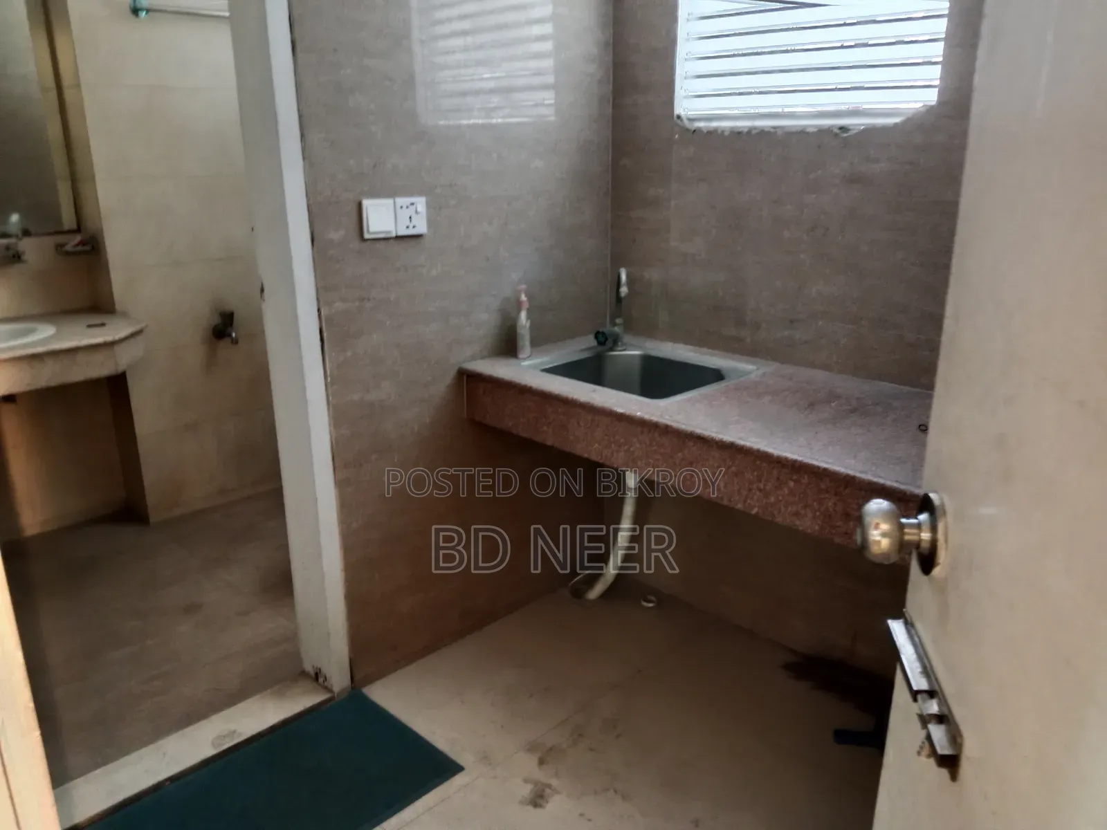 Commercial Full Furnish Office Space Available in Banani