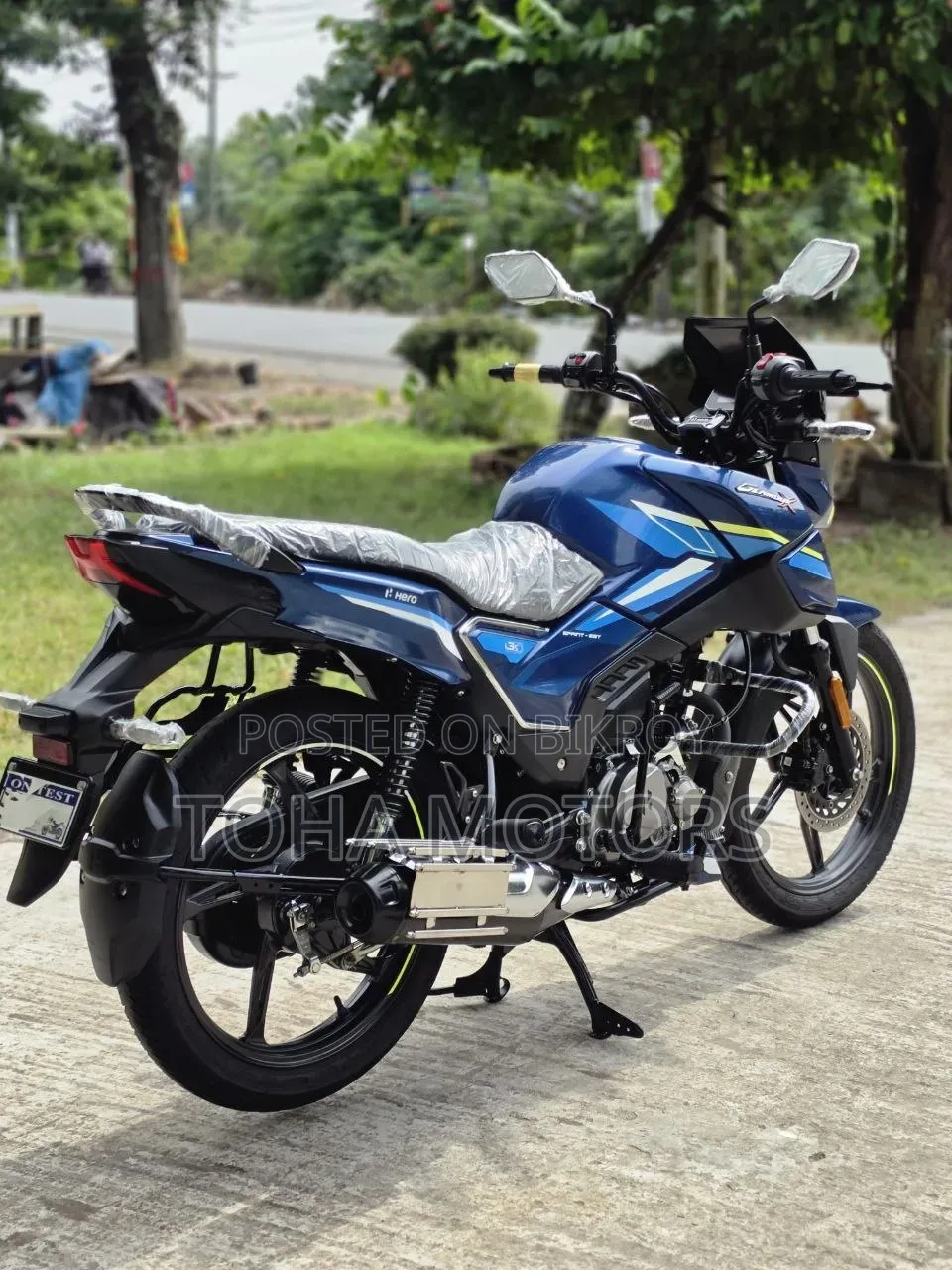 Hero Glamour 2026 Blue