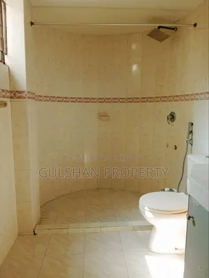 গুলশান ১ উত্তর পাশে ৪ বেডরুমের বেডসিটার ভাড়ার জন্য