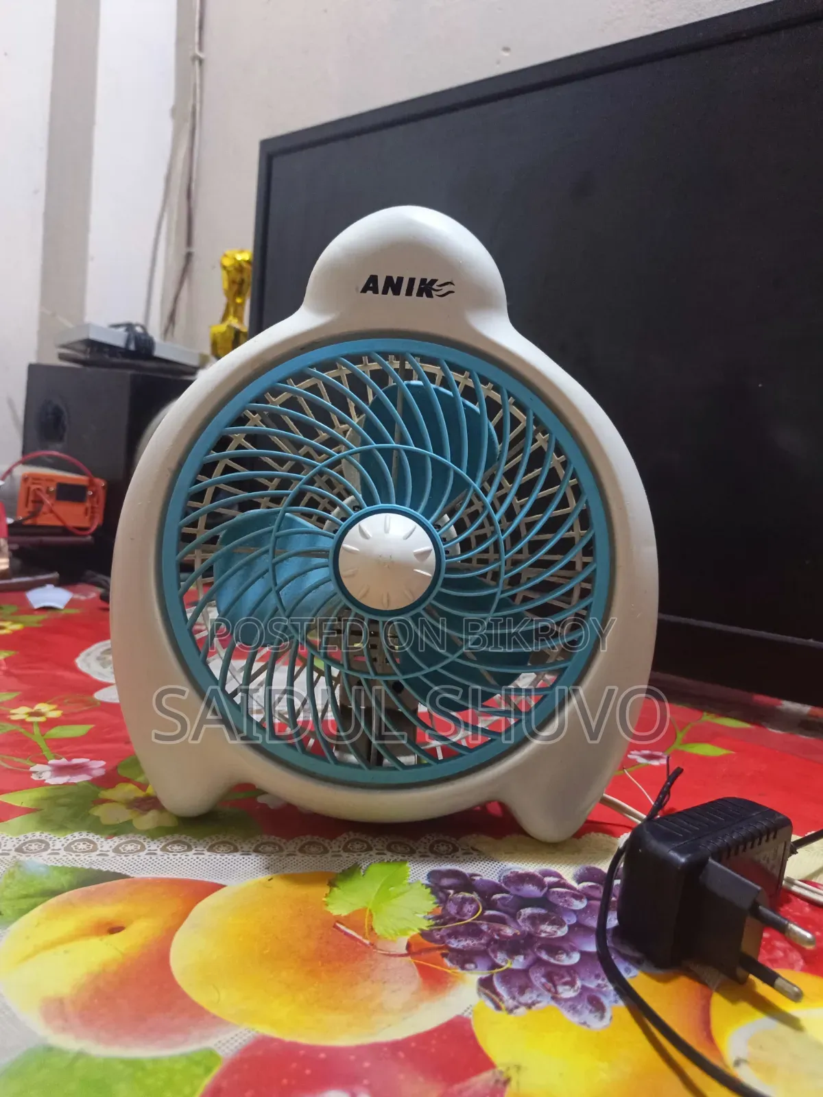Solar Table Fan