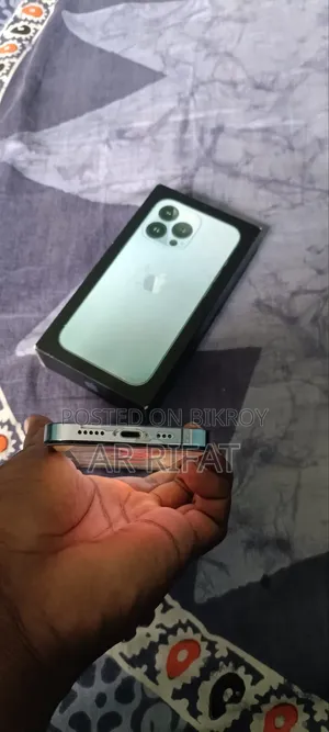 অ্যাপল আইফোন ১৩ প্রো ১২৮ জিবি সবুজ