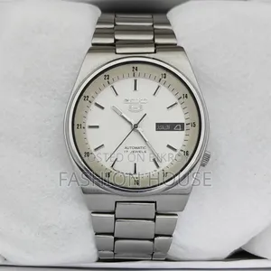 Vintage Seiko 5 Automatic Watch | 17 Jewels