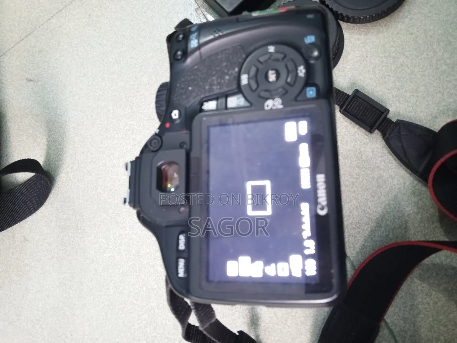 Canon 550D Argent Sell