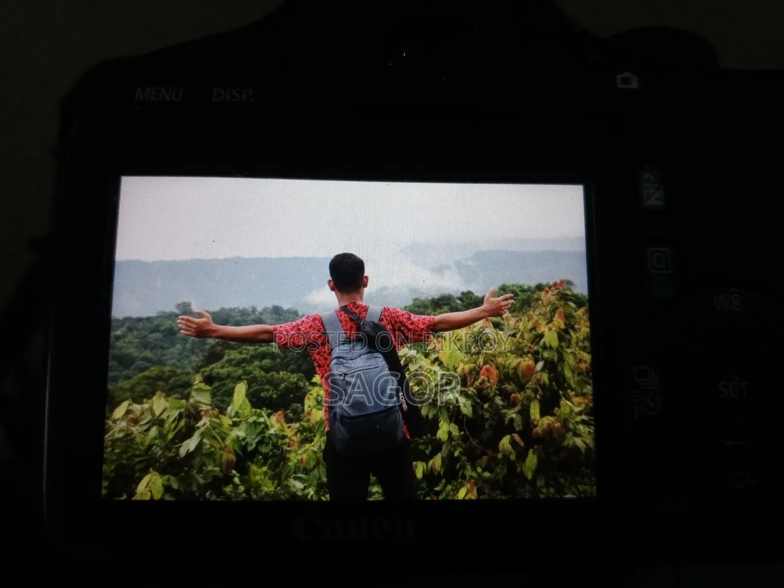 Canon 550D Argent Sell
