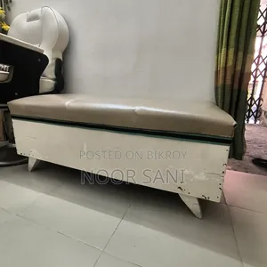 ব্যবহৃত সোফা বিক্রির জন্য – ২ ফুট × ৫ ফুট