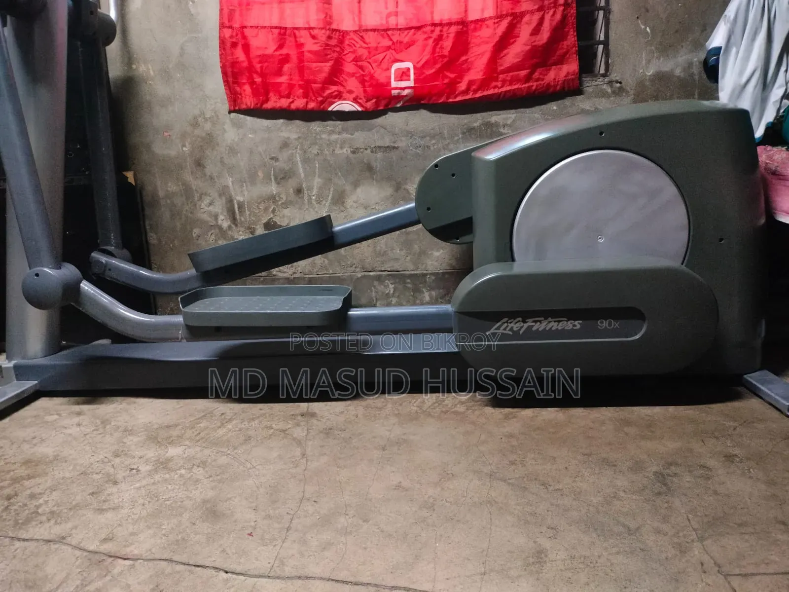 Commercial Cross Trainer