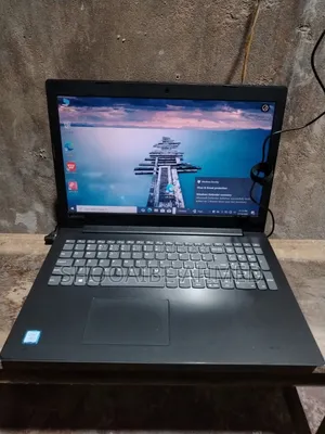 Laptop Lenovo Ideapad 3 4GB Intel Core i3 HDD 1T