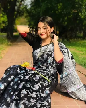 সফট সিল্ক কাতান শাড়ি