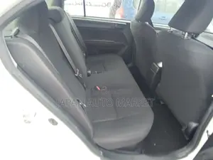 Toyota Axio 2021 White