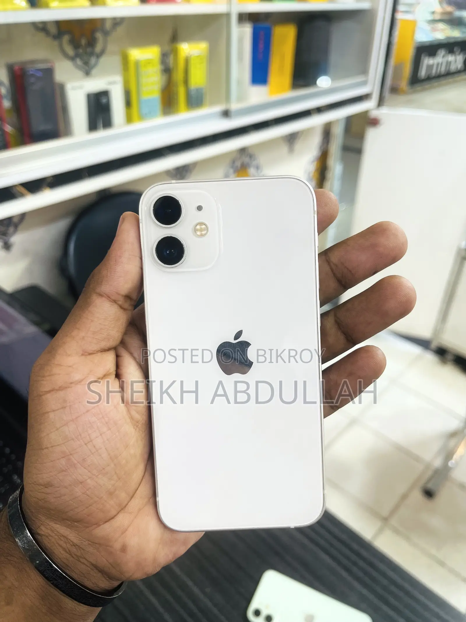 অ্যাপল আইফোন ১২ মিনি ১২৮ জিবি হোয়াইট