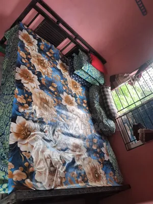লোহার খাট ৫-৭ ফিট