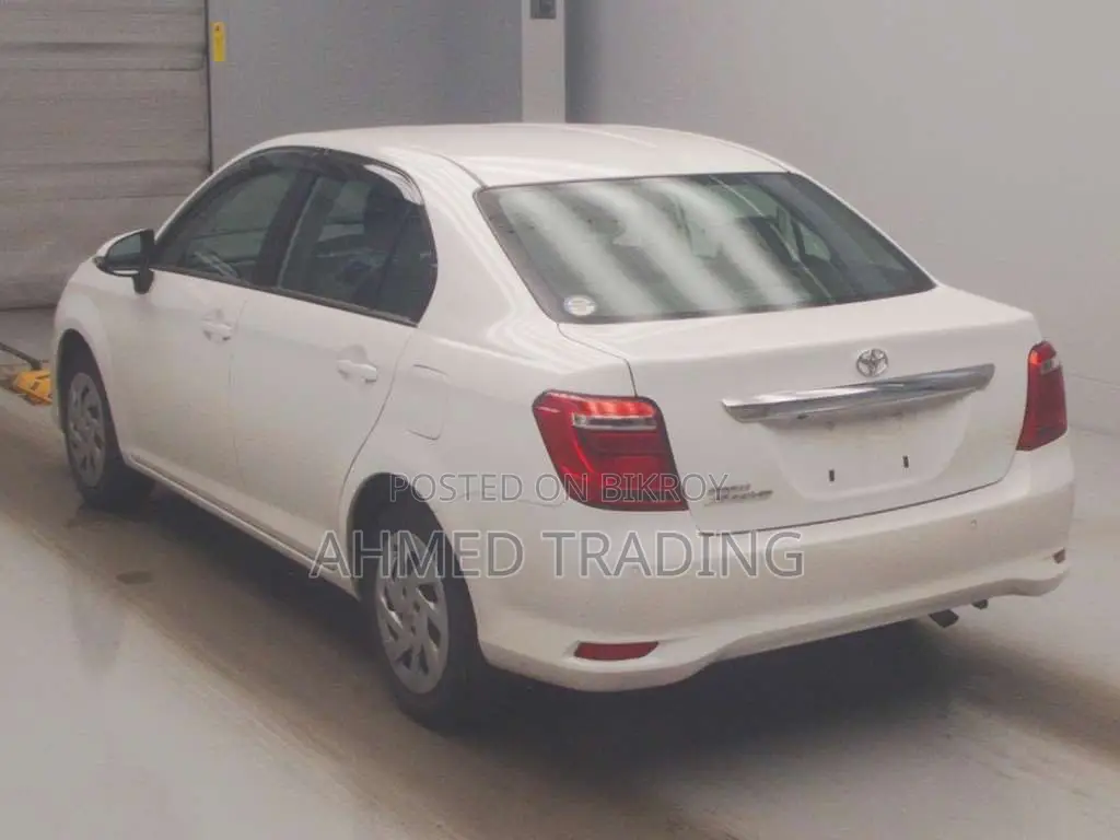 Toyota Axio 2021 White
