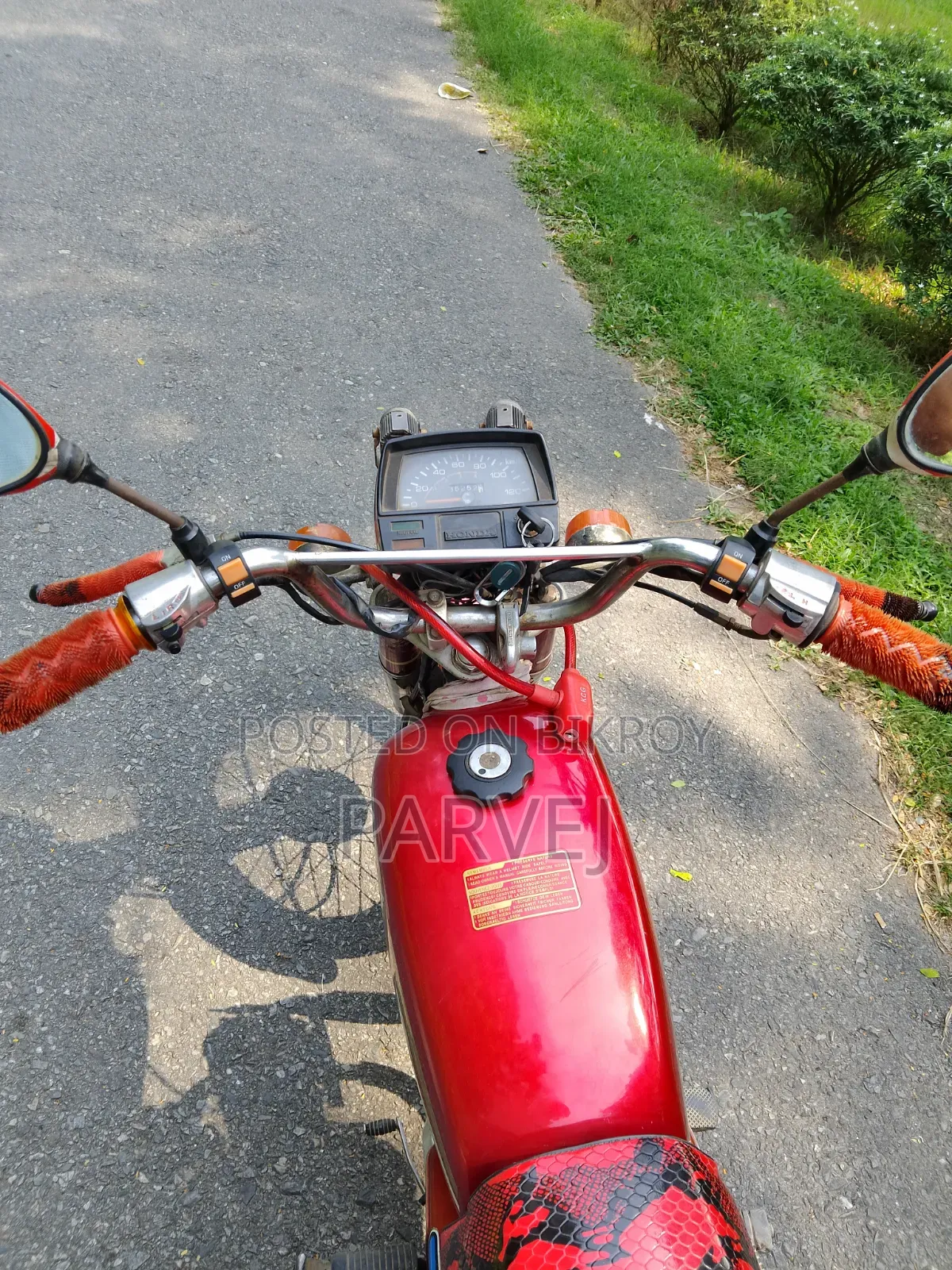 Honda 2002 Red