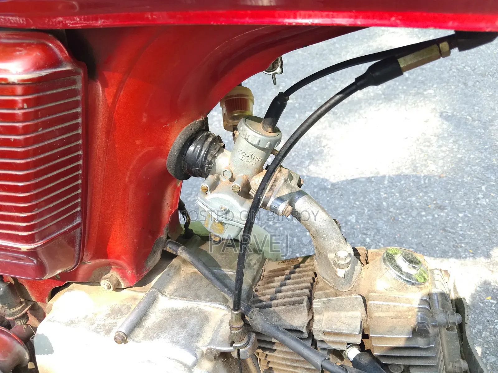 Honda 2002 Red