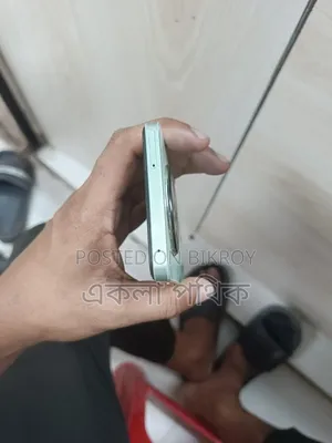 রিয়েলমি ১২ ৫জি ২৫৬ জিবি সবুজ