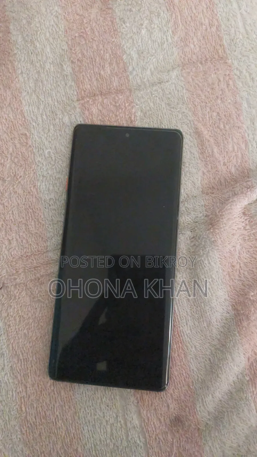 New Tecno Camon 40 256 GB Silver