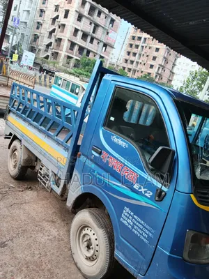 টাটা এস এক্স২