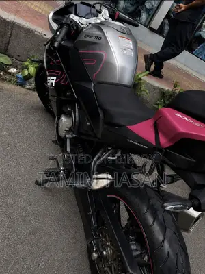 CFMoto 300SR 2025 Black